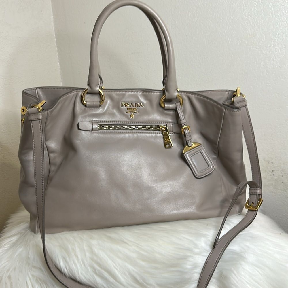 💯Authentic Prada Two-way Tote Bag🍀 - Picture 16 of 17